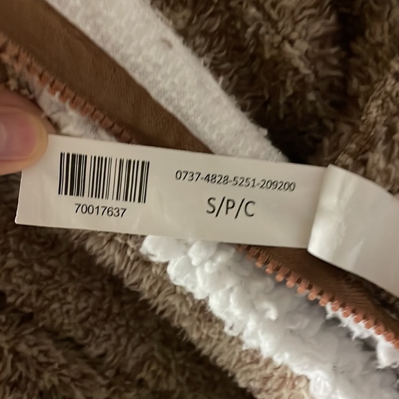 URBAN PLANET Kangaroo Onesie NWOT ‼️PRICE DROP‼️$27 - Picture 13 of 14